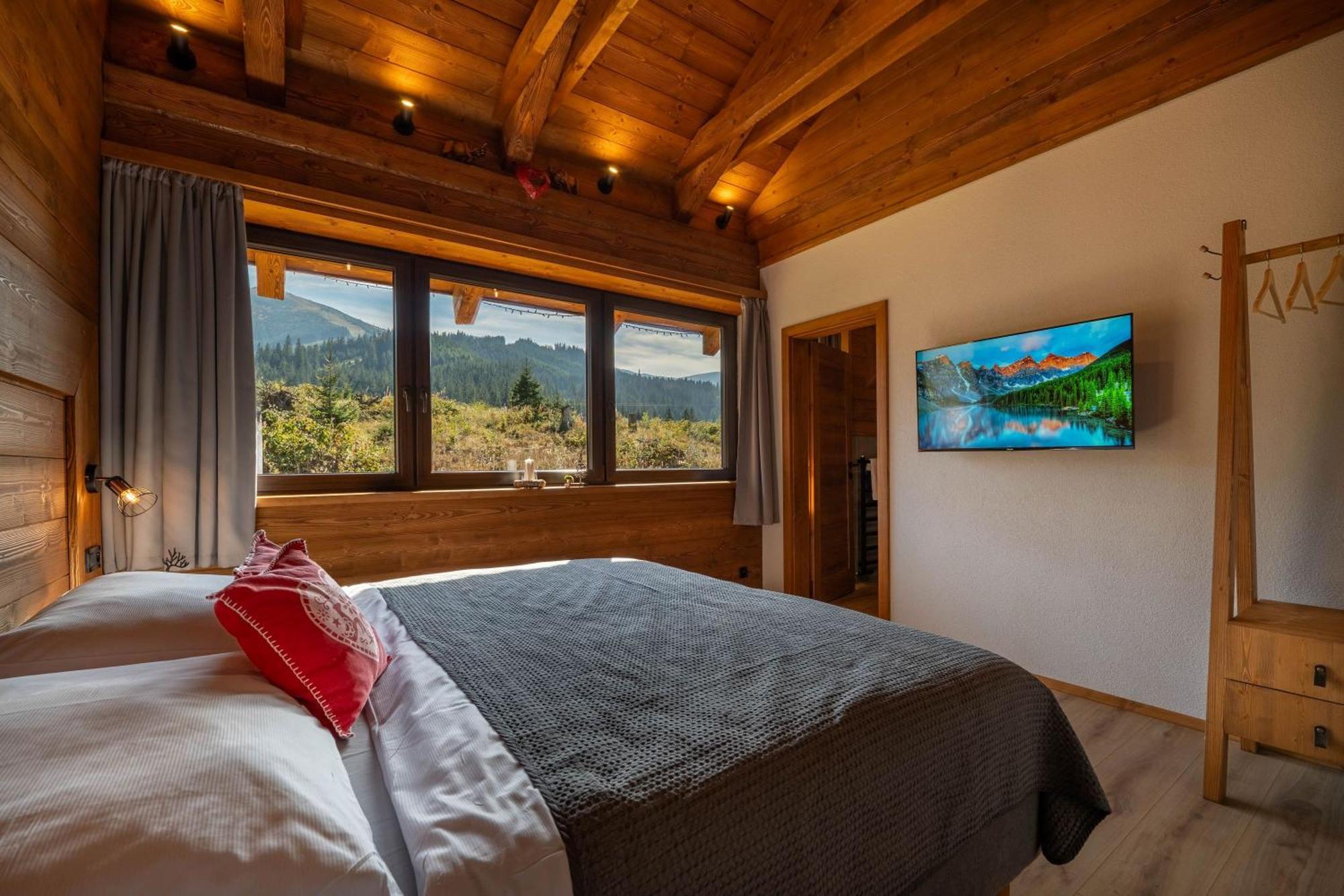 Hillview Jasna Chalet デマノブスカ・ドリーナ エクステリア 写真